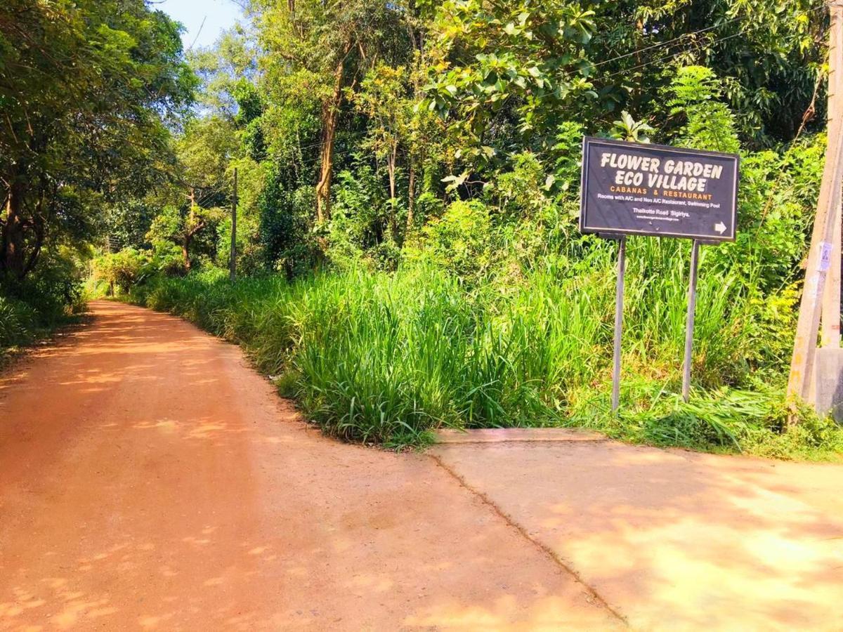 Flower Garden Eco Village Sigiriya Ngoại thất bức ảnh